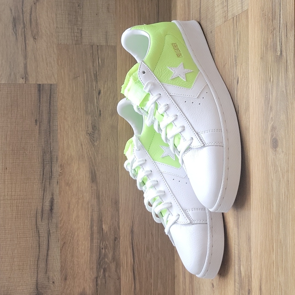 Converse shoes Brand new.
